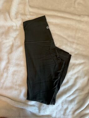 Lululemon Align High-Rise Crop 23"
dark olive - size 4